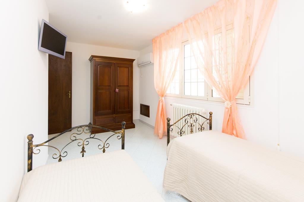 B&B La Casa Nel Borgo Specchia Exterior foto